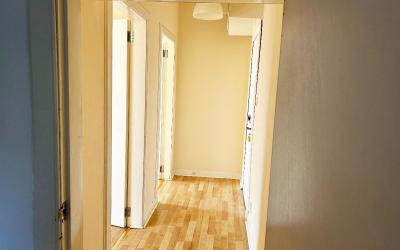 Gallery 02